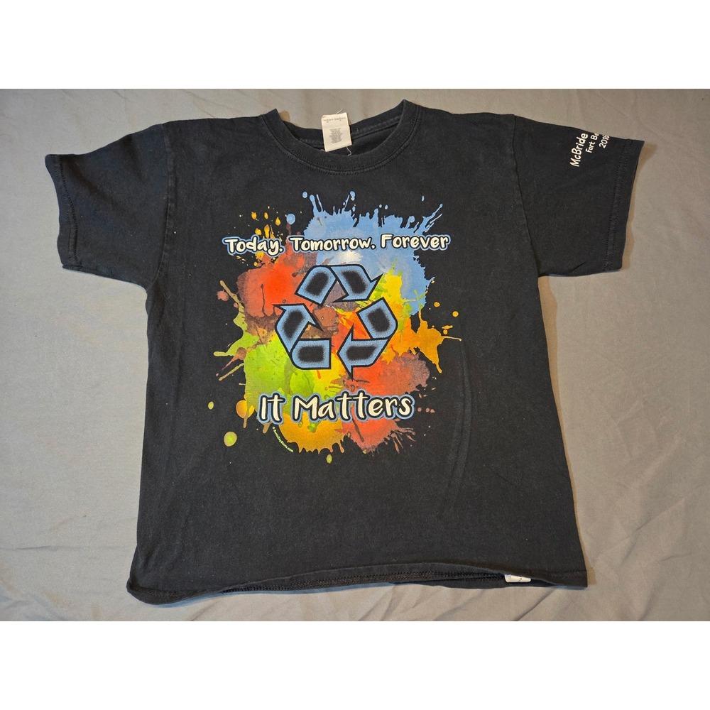 Gildan Recycle Graphic Tee Kids Size S Black Good Condition McBride Elementary